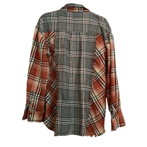 Umgee Mixed Plaid Flannel Half Button Down Frayed Hem Fall Brick Sz M - Picture 3 of 10